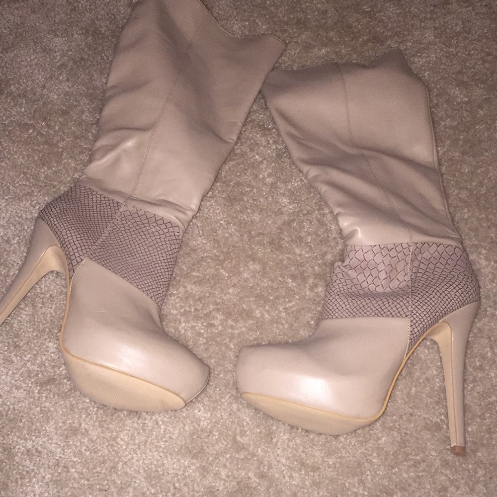 Just fab tan croc accent boots new